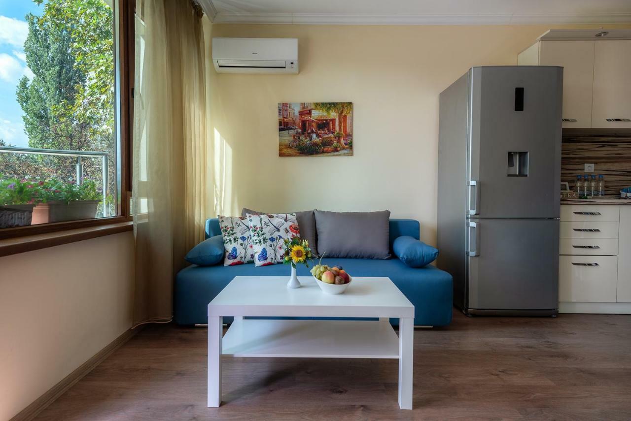 Riverside Apartments Plovdiv With Free Parking Exterior photo